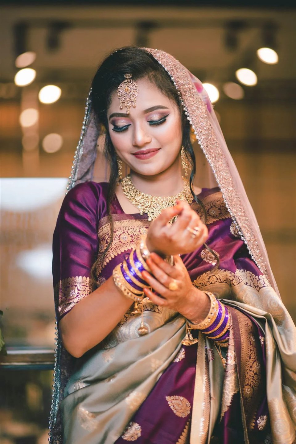 Woman in a traditional saree in Dhaka