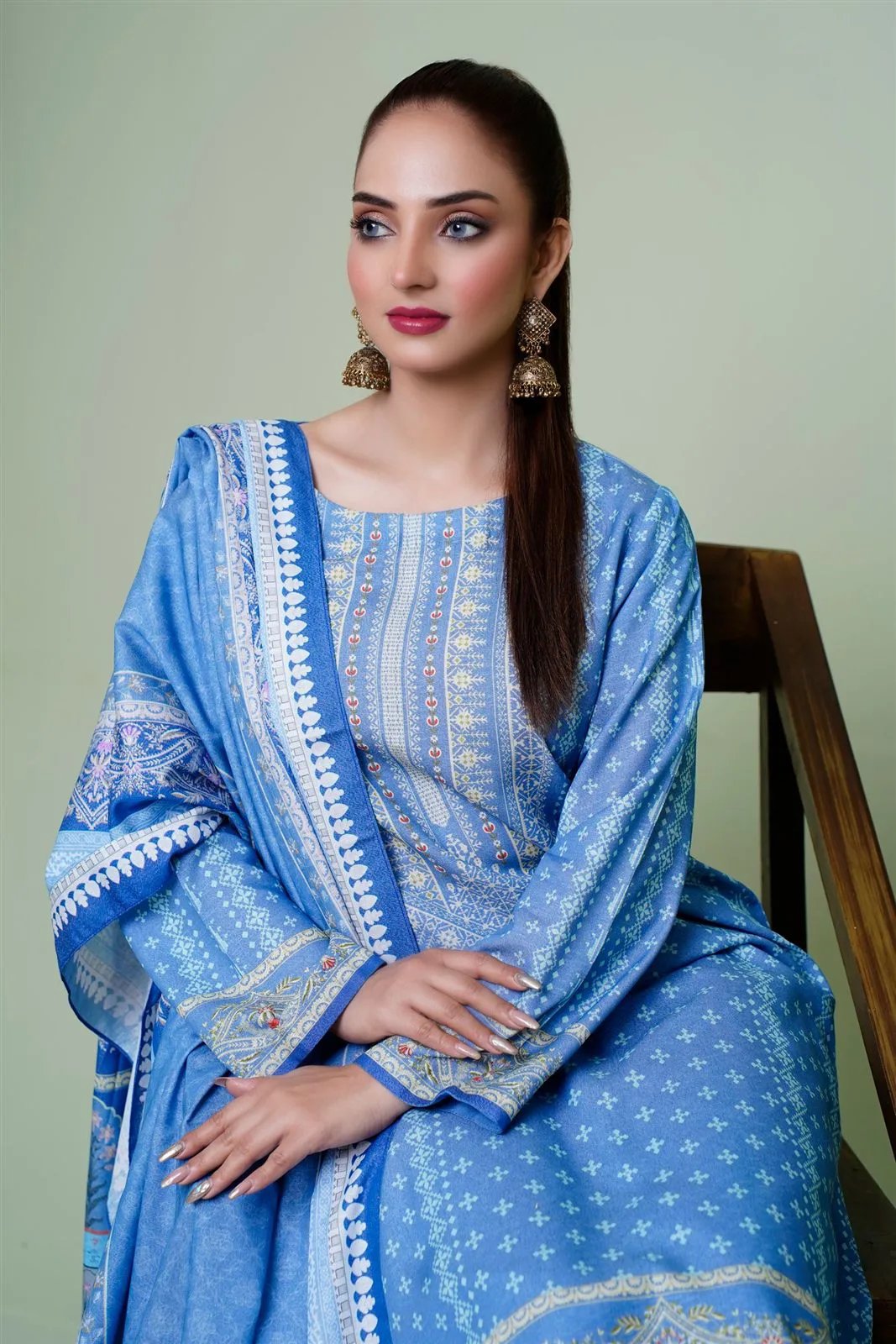 Woman wearing an indigo block-print kurti
